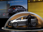Zafira Tourer Concept    -  13