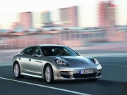 Porsche Panamera-  8