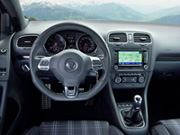 Volkswagen Golf    -  11